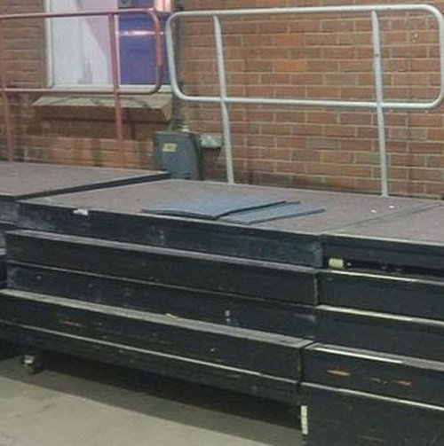 Raked / Tiered / Bleacher Seating unit on wheels Raked / Tiered / Bleacher Seating unit on wheels