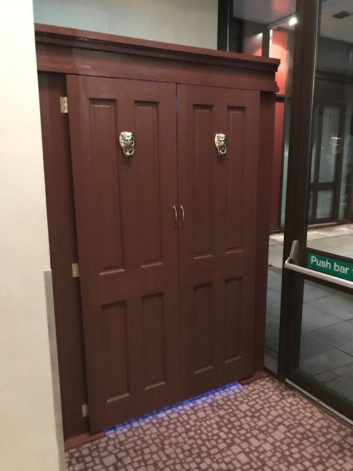 Narnia Wardrobe Walkway Narnia Wardrobe Walkway