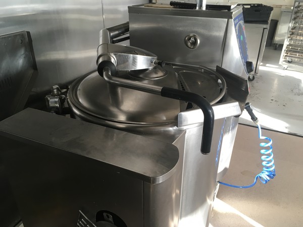 Used kettle cooker