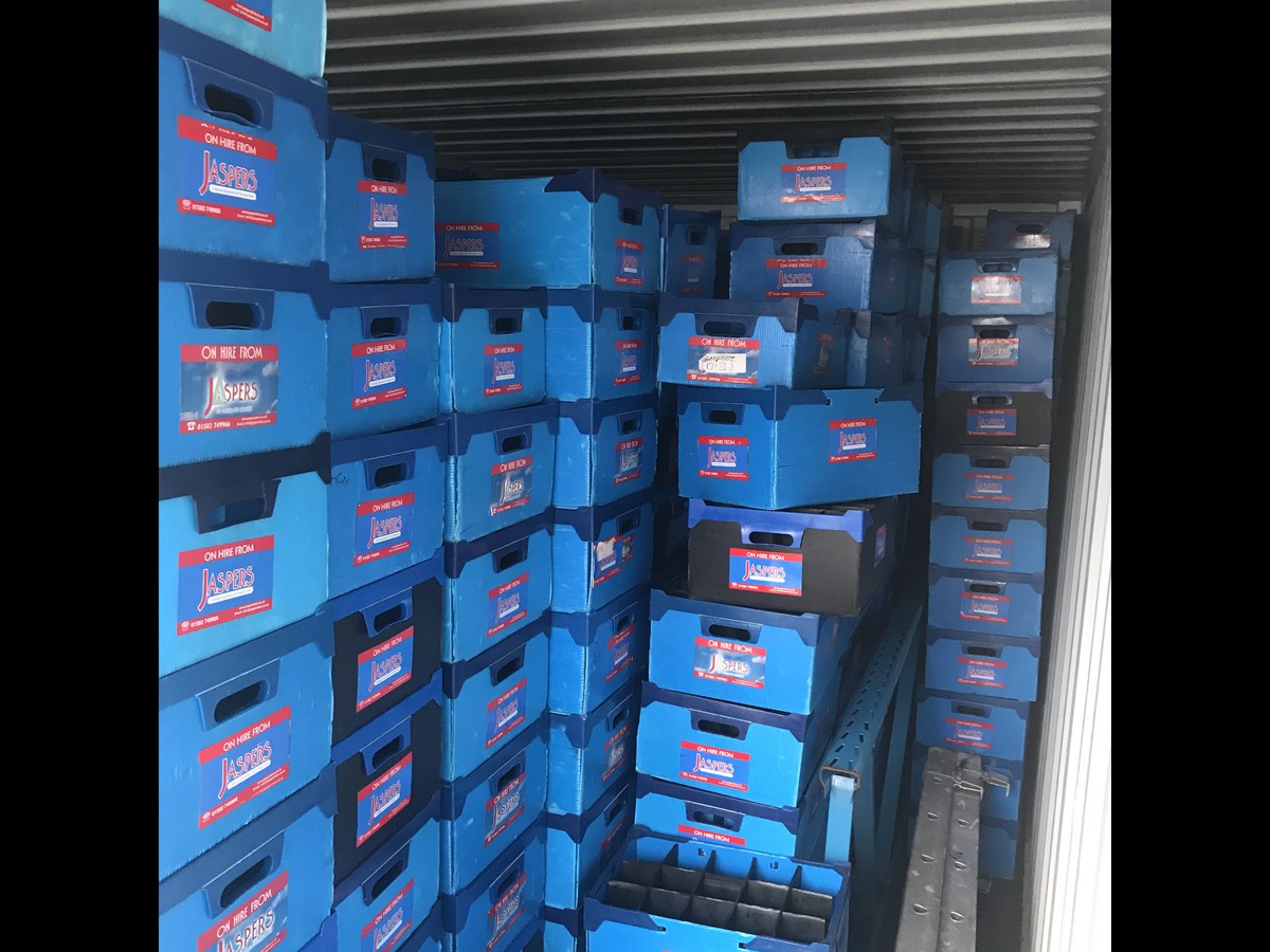 Secondhand Catering Equipment Storage Boxes and Crates 440x Correx