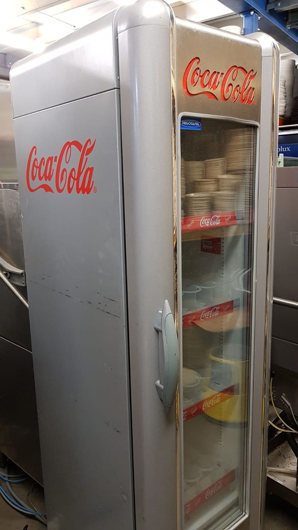 Secondhand Shop Equipment Drinks Display Fridges