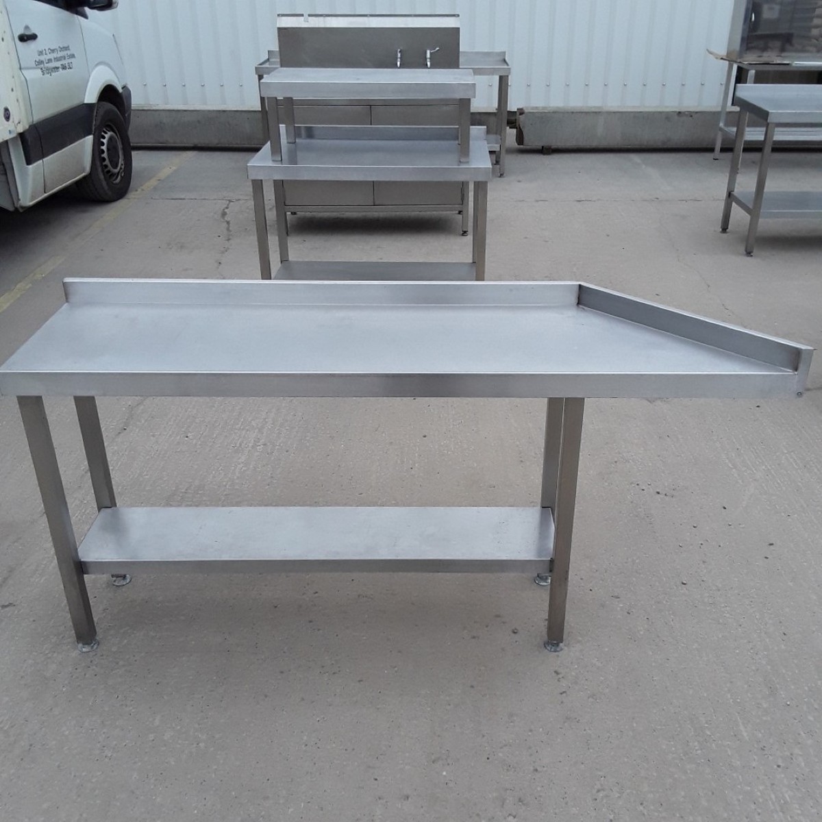 Secondhand Catering Equipment Stainless steel tables (1.01m to 2m