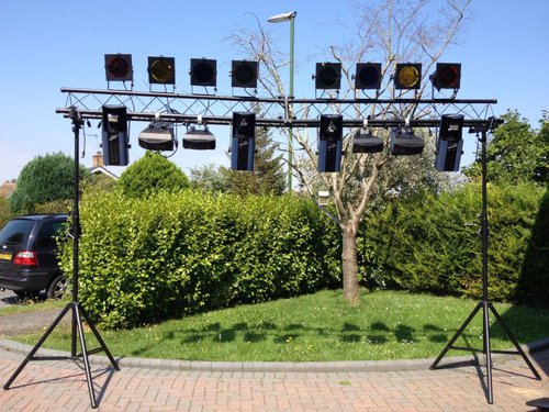 Complete Programmable Lighting Rig Complete Programmable Lighting Rig