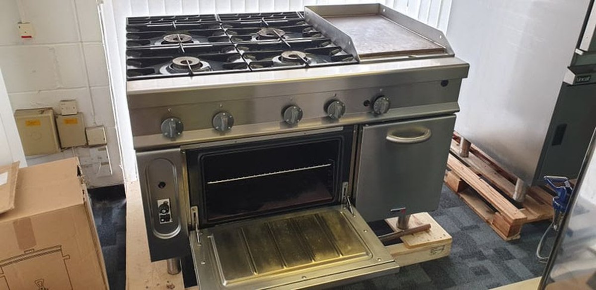 Secondhand Catering Equipment Gas Range Cookers Fagor 4 Burner Oven