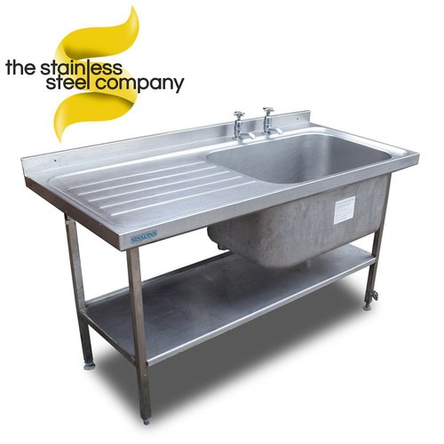 Deep single sink with left hand drainer
