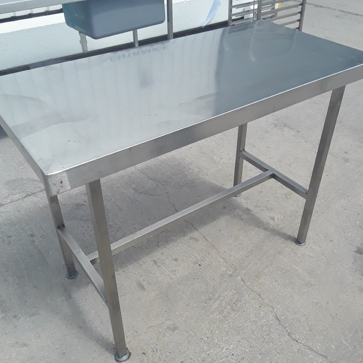 Secondhand Catering Equipment Stainless steel tables (1.01m to 2m