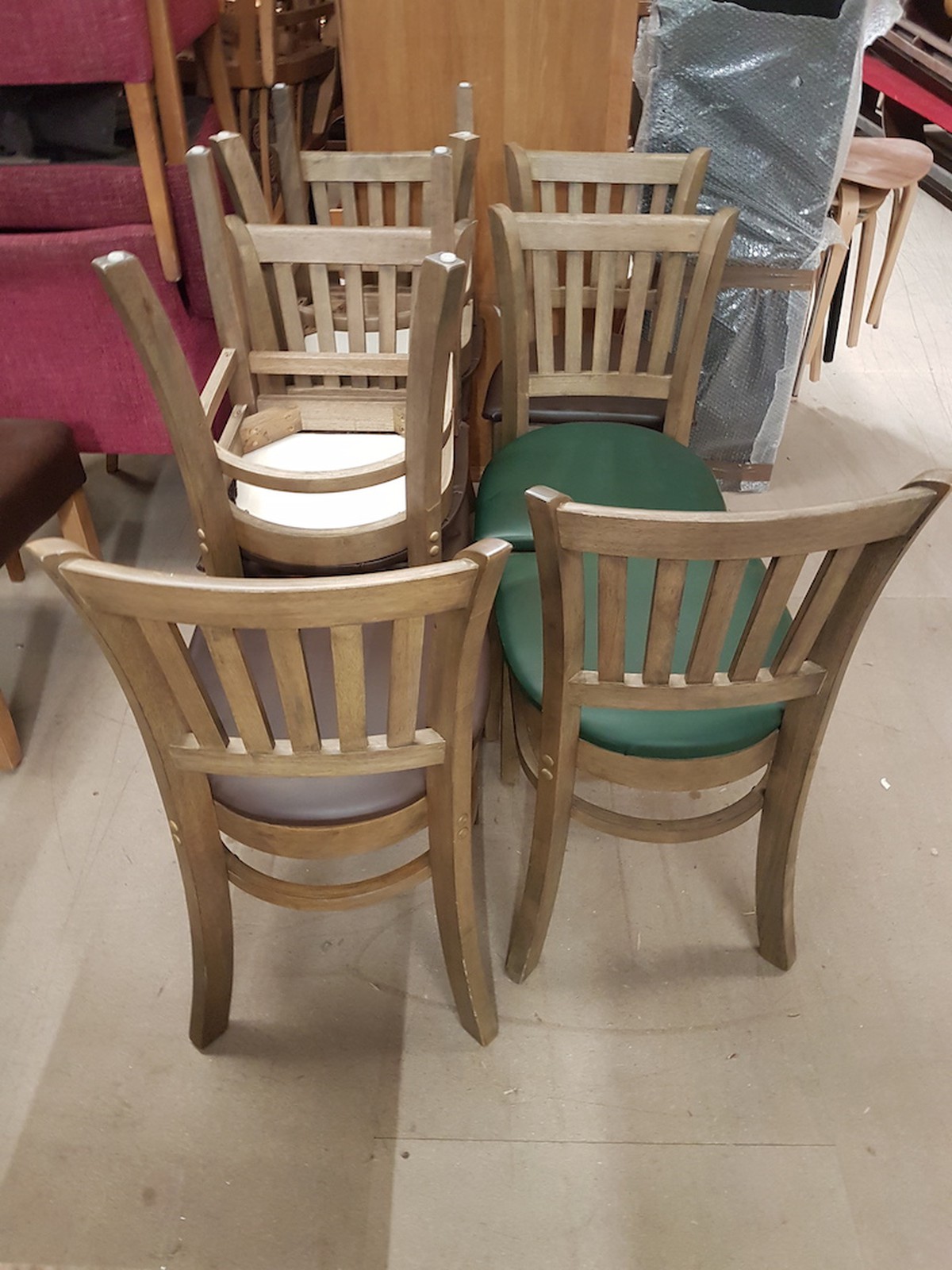 Secondhand Hotel Furniture Dining Chairs 8x New Houston Chairs