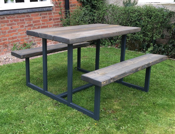 Outdoor Dining Bench