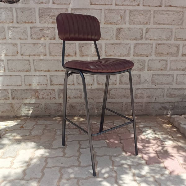 Leather Stool with Anthracite Grey Frame - Modern Industrial Design