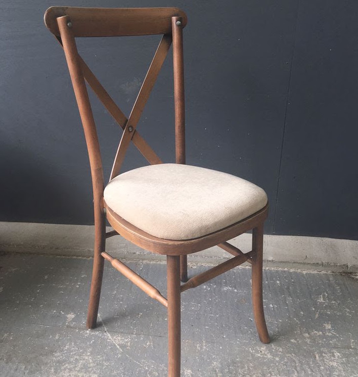 Secondhand Chairs and Tables Cross Backed Banqueting Chairs 10x