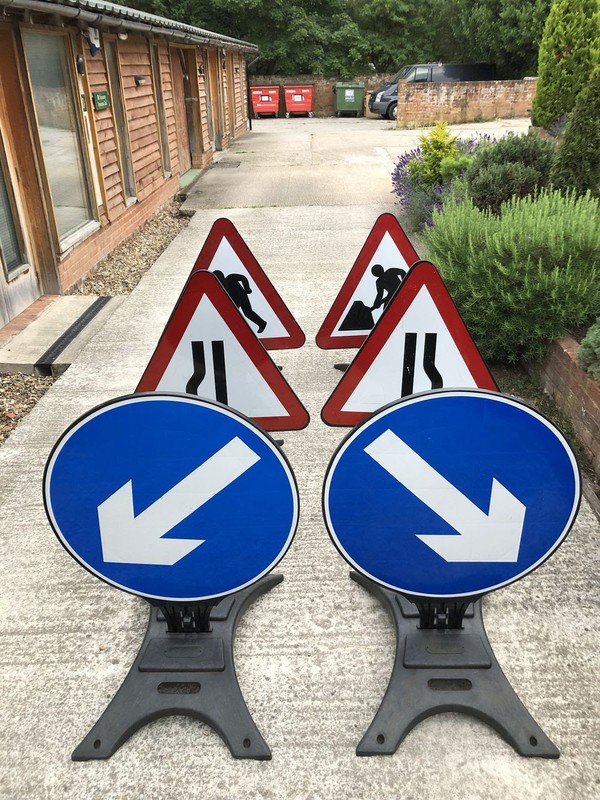 Road Sign Arrow