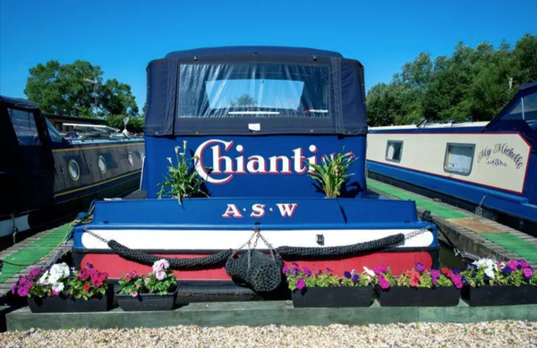 Wide beam house boat for sale