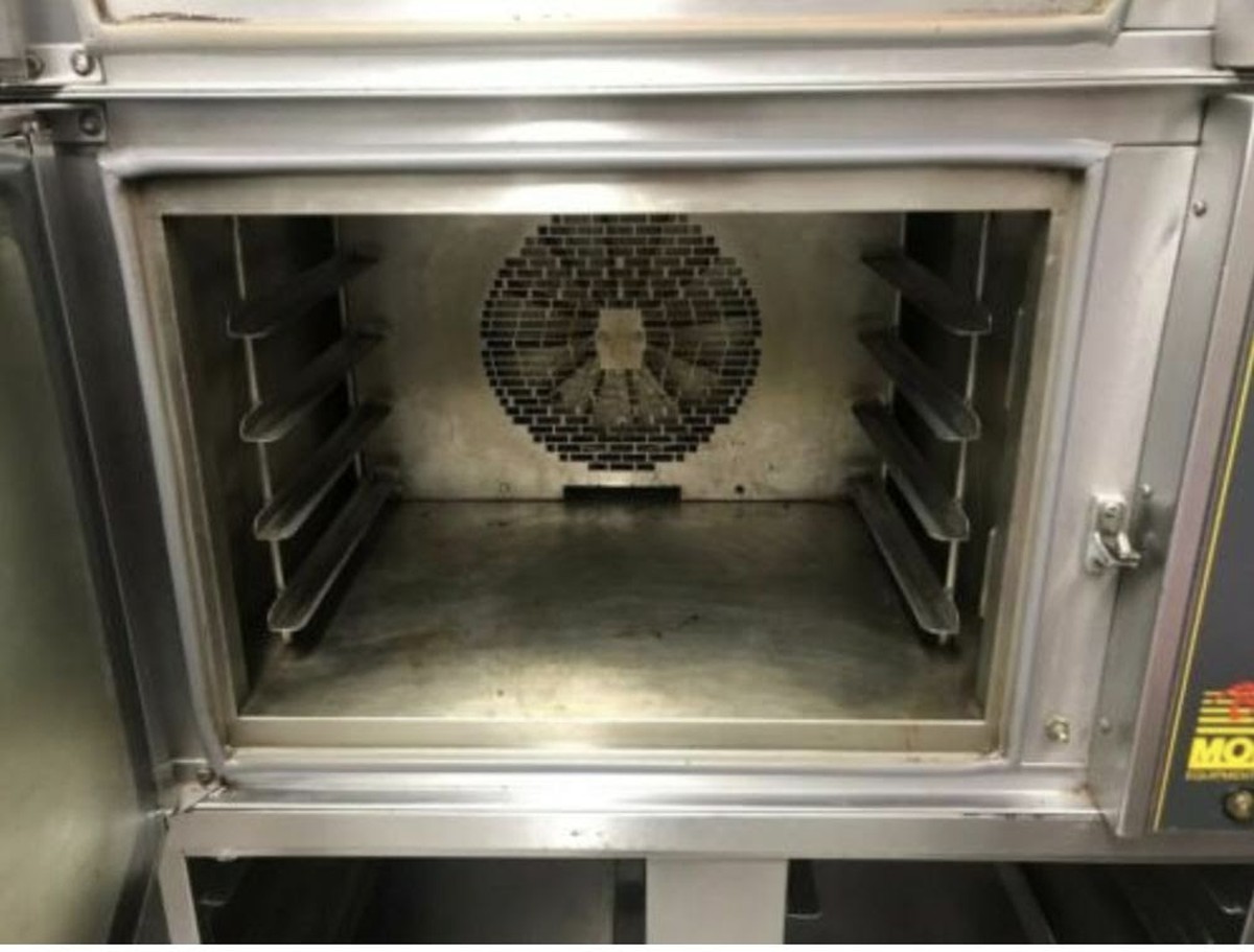 Secondhand Catering Equipment | Electric Combi oven (steam) | Mono BX ...