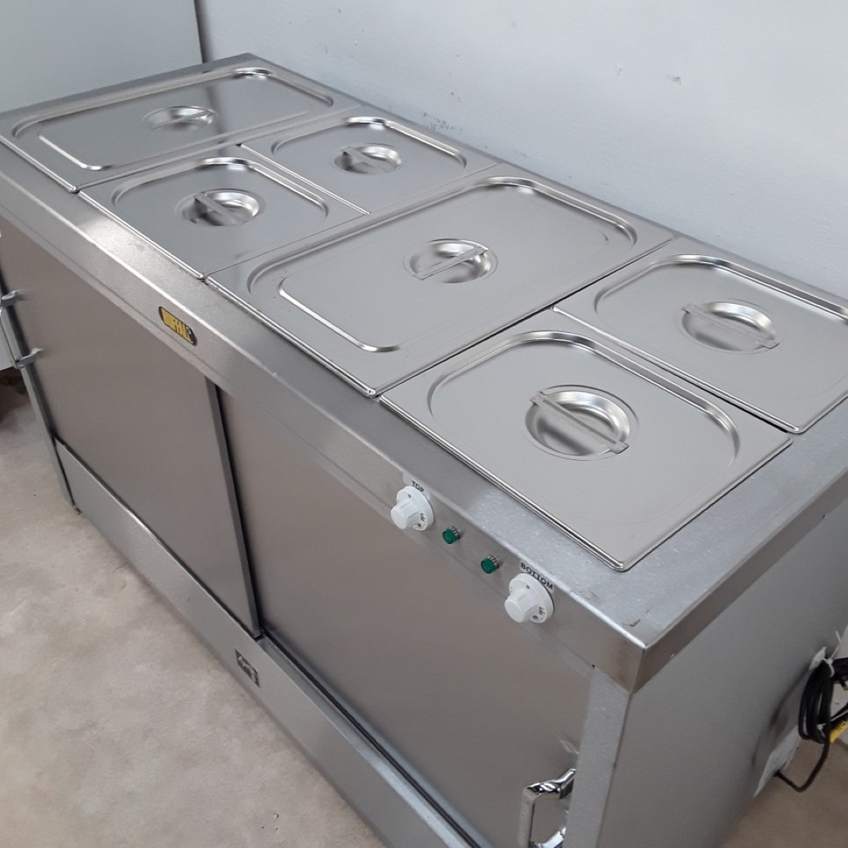 Secondhand Catering Equipment Food Service Trolleys with Bain Maries