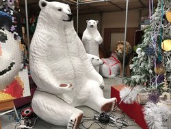 Photo Prop Giant 7ft Polar Bear Seat- Aintree, Liverpool