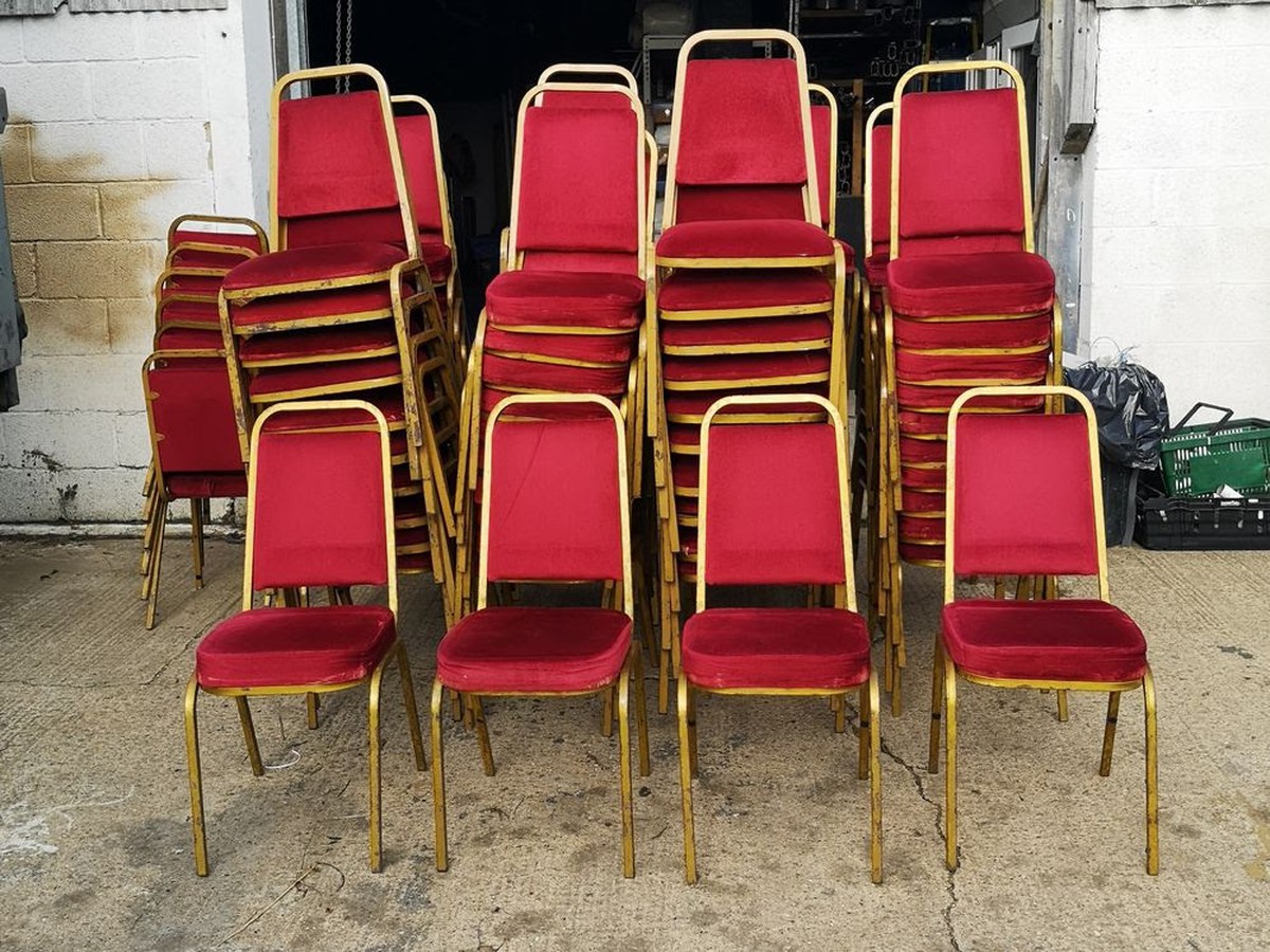 Secondhand Chairs and Tables Steel Frame Banqueting Chairs 160x