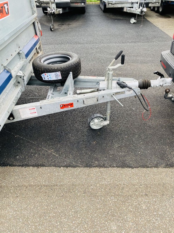 Spair wheel and tow hitch