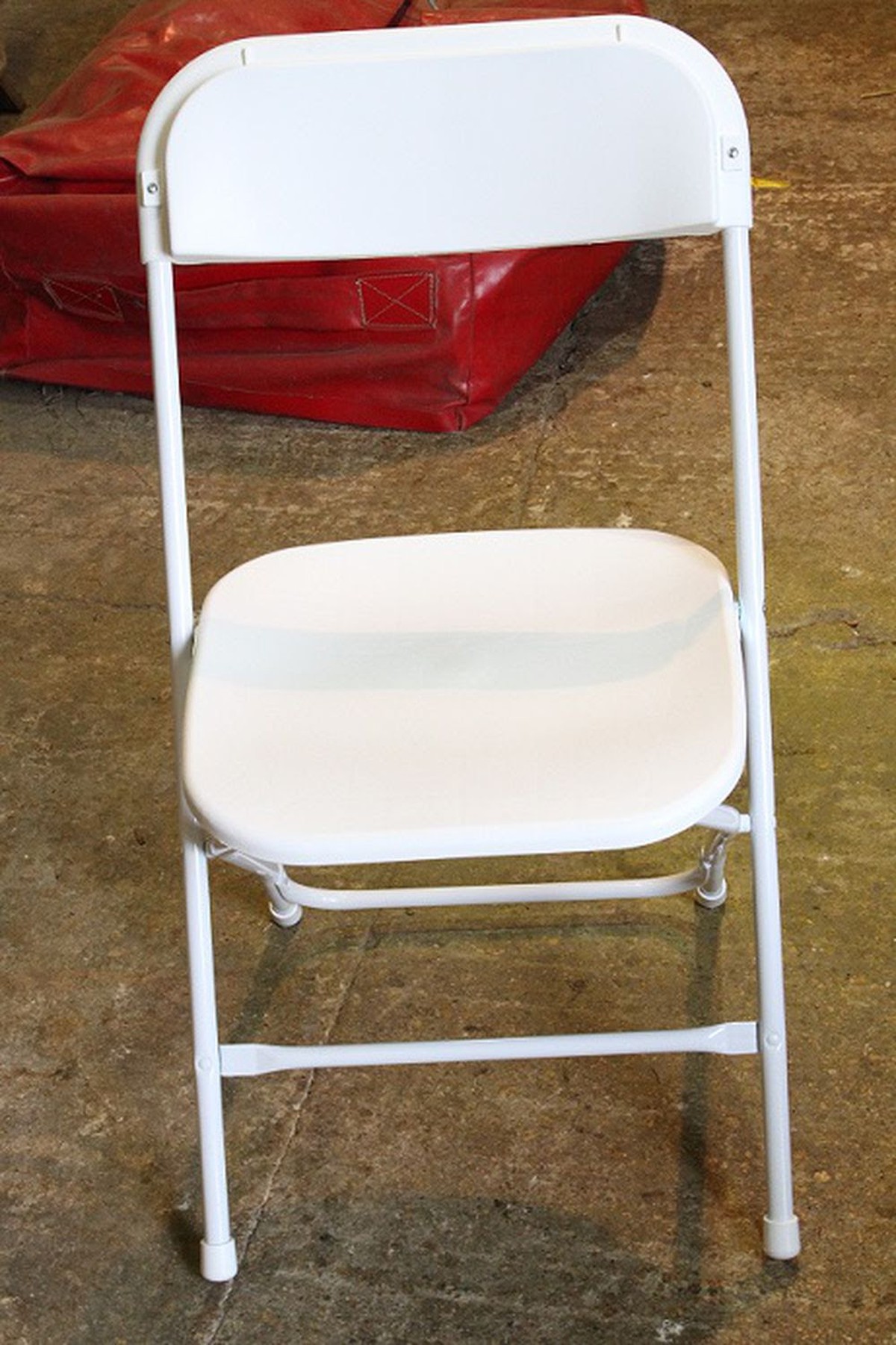 plastic folding chairs for sale