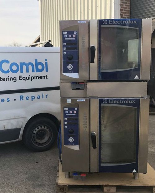 Stacked combi oven electric