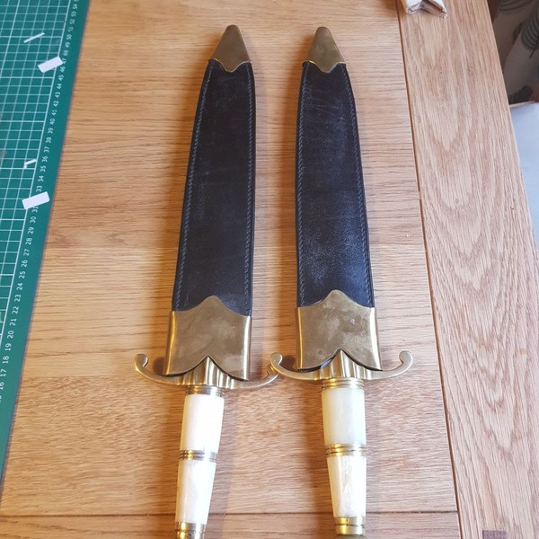 Stage knives props