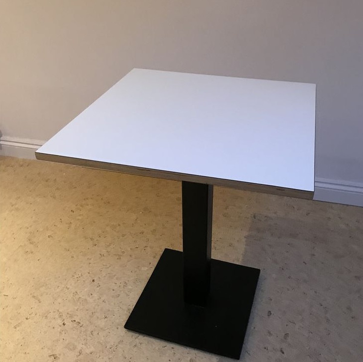 Secondhand Chairs and Tables Restaurant or Cafe Tables 11x Formica