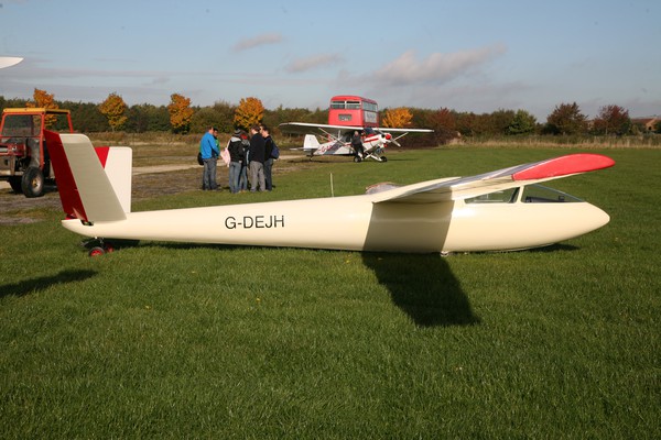 Second hand glider for sale