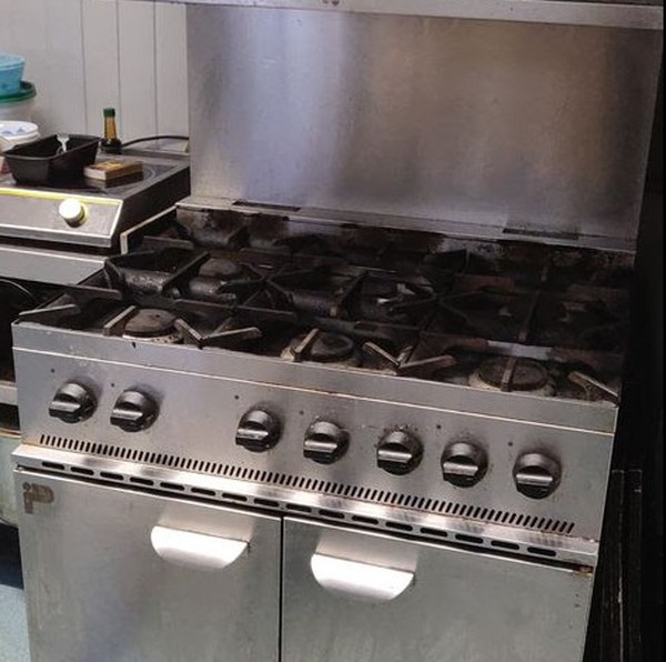 Secondhand Catering Equipment Gas Ovens Commercial Gas Cooker Parry