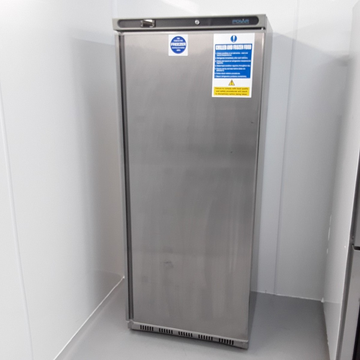 Secondhand Catering Equipment Upright Single Door Freezers Used