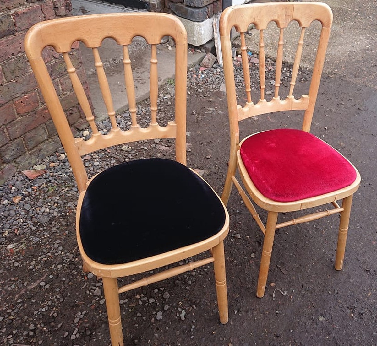 Secondhand Chairs and Tables Cheltenham Banqueting Chairs 85x