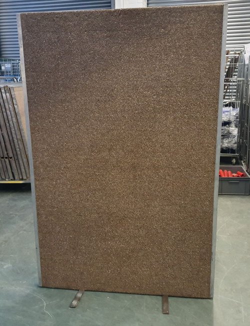Brown Fleck Screens With Alley Edge Brown Fleck Screens With Alley Edge