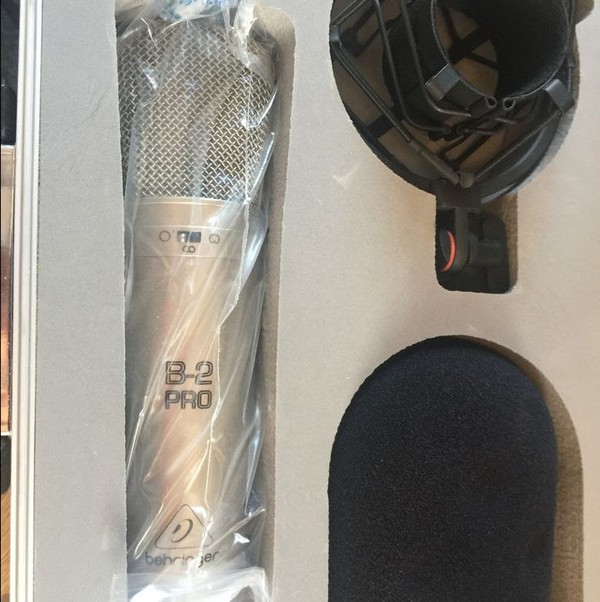 Secondhand Behringer B2 Pro 3 mics