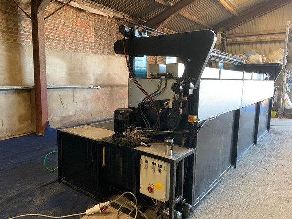 Marquee cleaning machine for sale