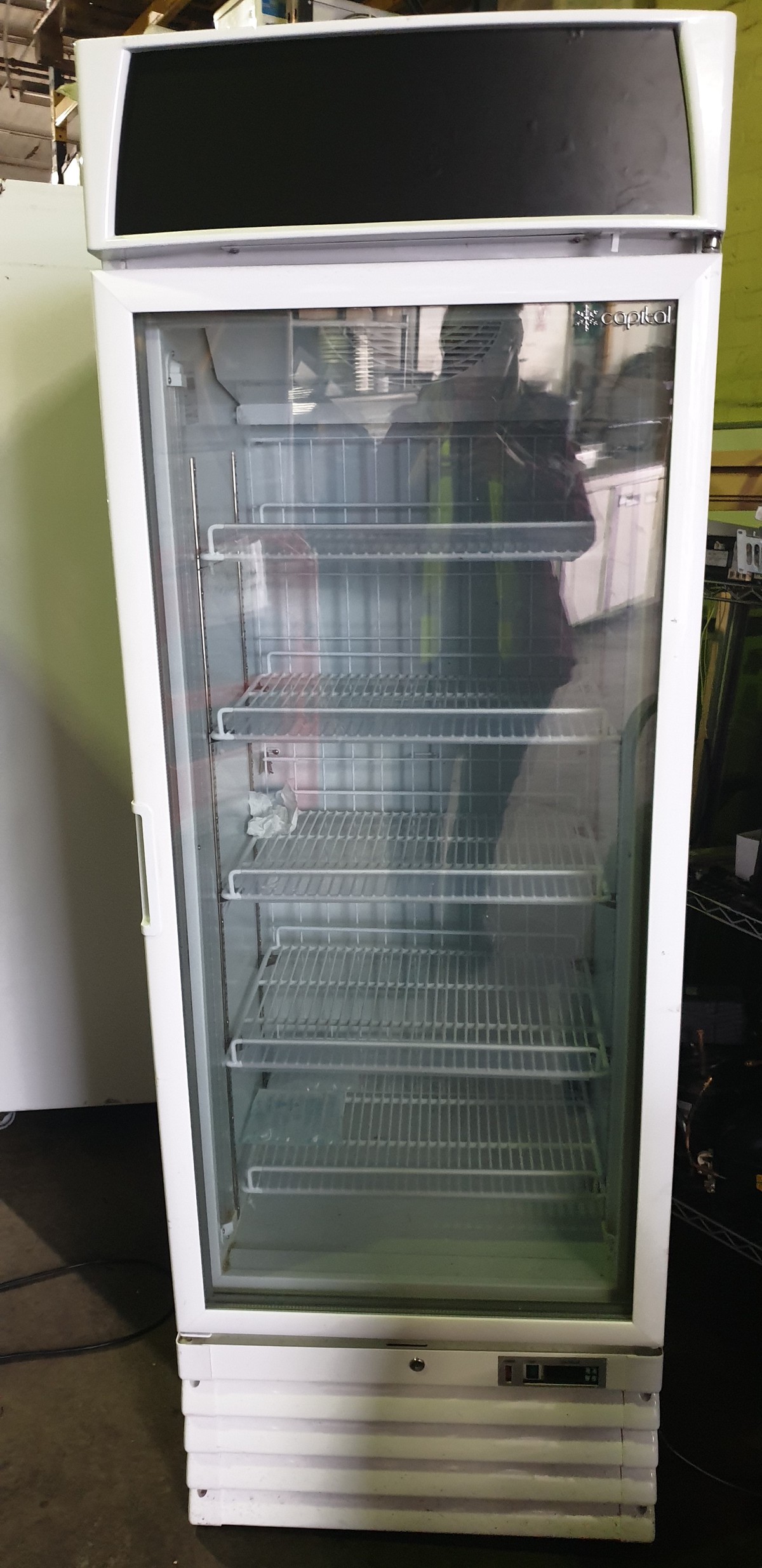 Secondhand Catering Equipment Upright Single Door Freezers Capital