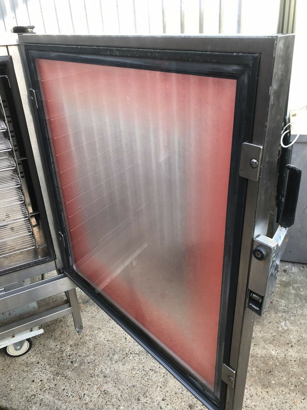 Glass door electric oven