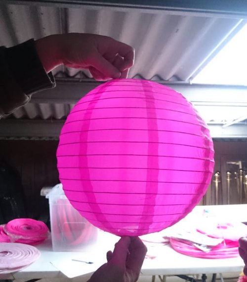 Pink & Purple Spherical Lanterns (Paper & Nylon) Pink & Purple Spherical Lanterns (Paper & Nylon)