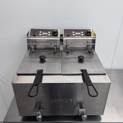 Used Buffalo GH127 Double Fryer Table Top 8 L (10891)