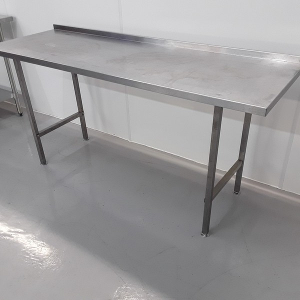 Secondhand Catering Equipment Stainless steel tables (1.01m to 2m
