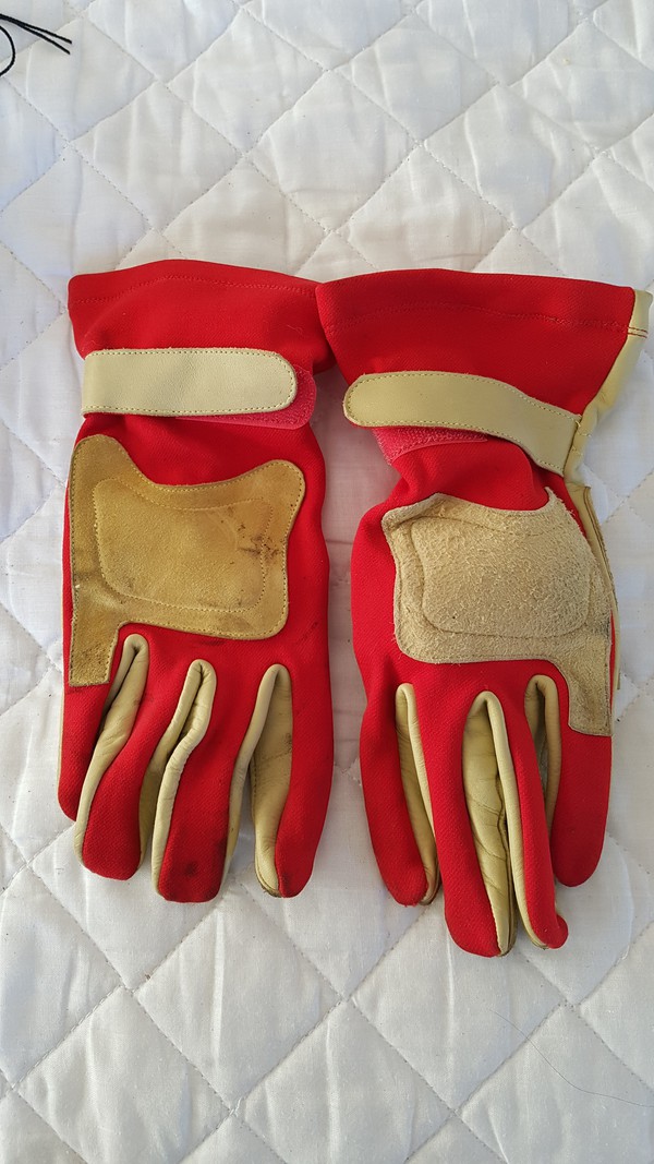 Medium Size Protective Karting Gloves