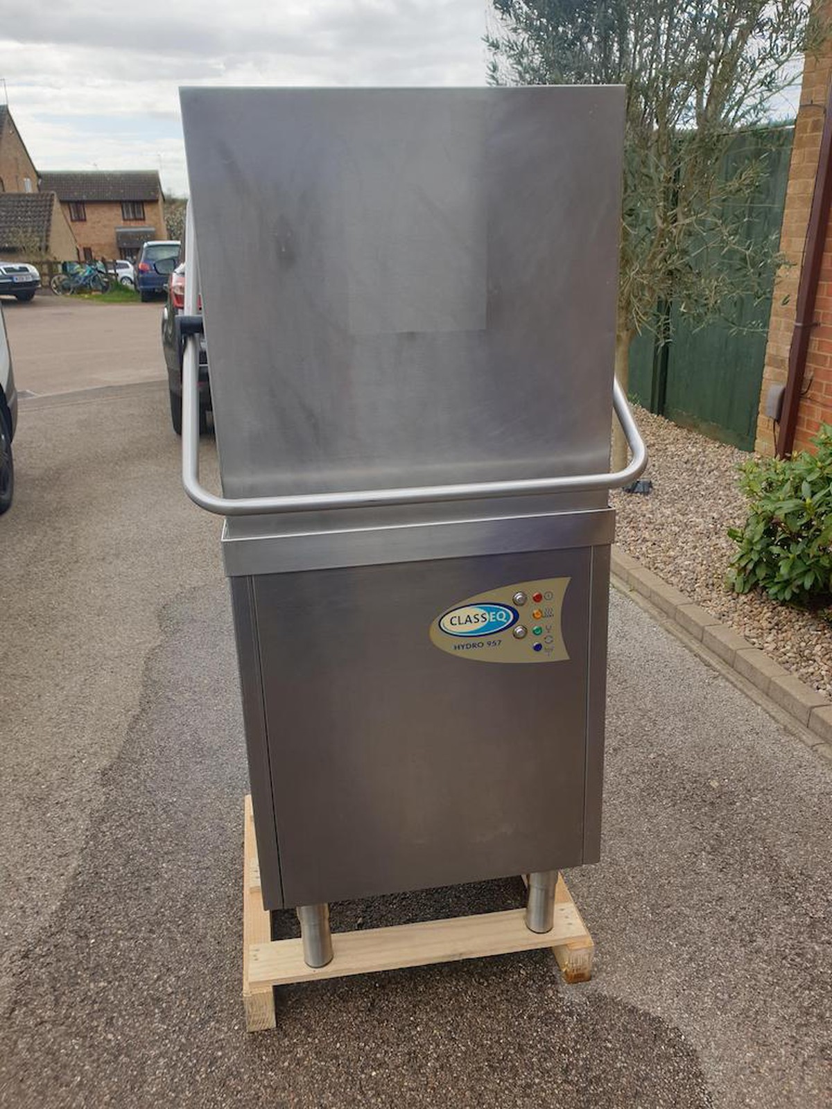 Secondhand Catering Equipment | Pass Through Dishwasher | Classeq Hydro 957 Pass Through