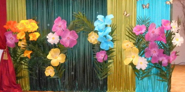 Large Net Artificial Fabric Flowers Mixed