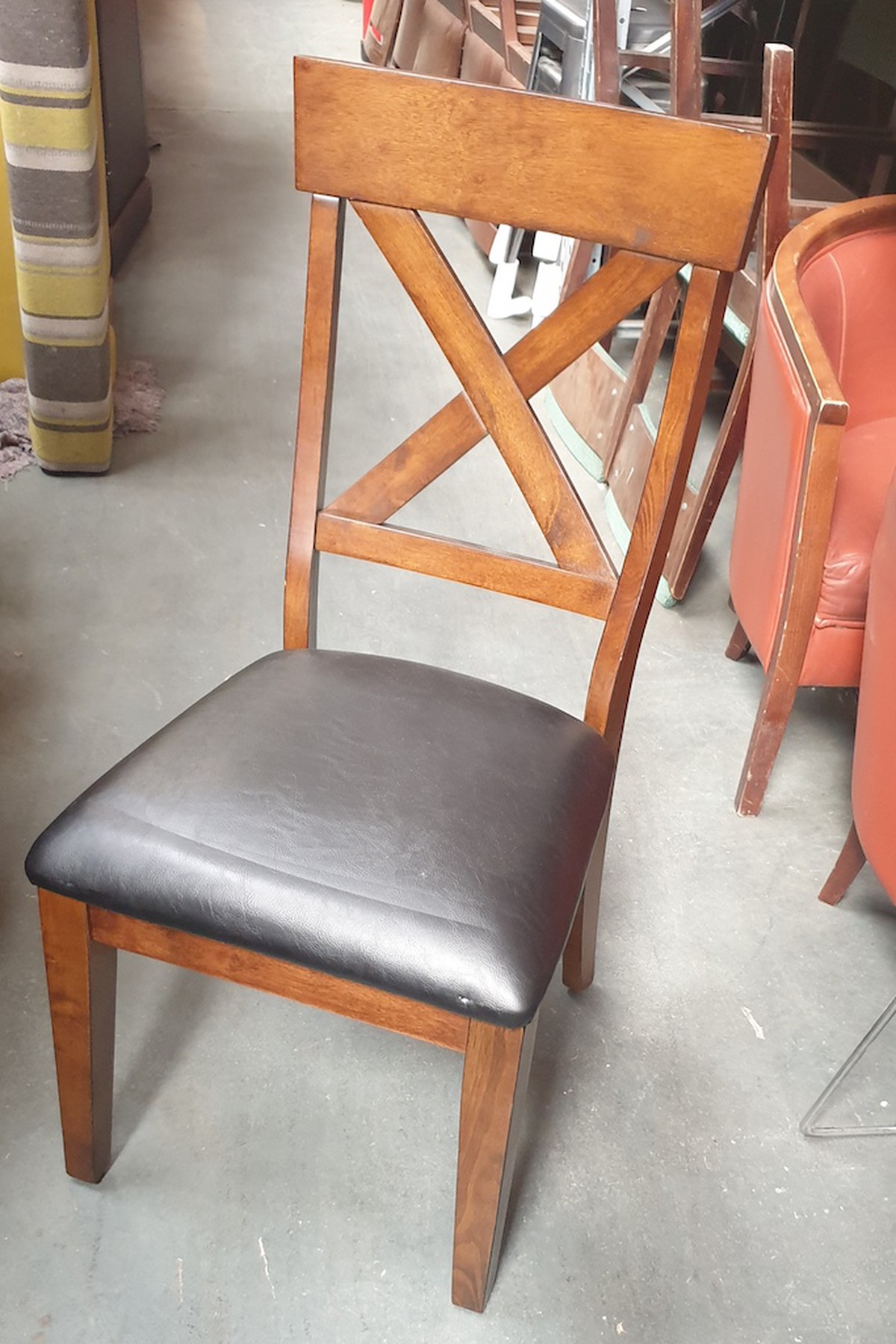 Secondhand Chairs and Tables InnVogue Nottinghamshire 26x New