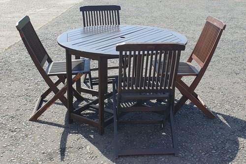 Outside dining tables and chairs for sale Outside dining tables and chairs for sale