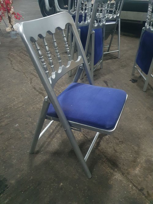Secondhand Chairs and Tables Folding Chairs