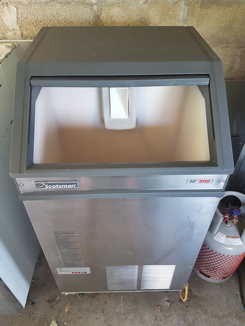 Scotsman AF 200 Ice Flaker Machine Scotsman AF 200 Ice Flaker Machine
