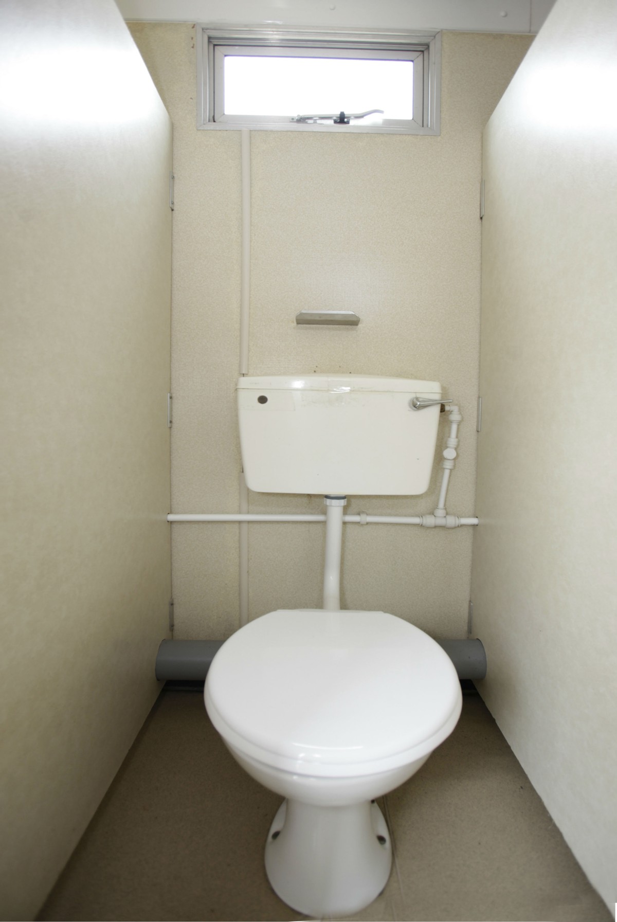 Secondhand Toilet Units 4 3 Toilet Trailers 4 3 Toilet Trailer Or