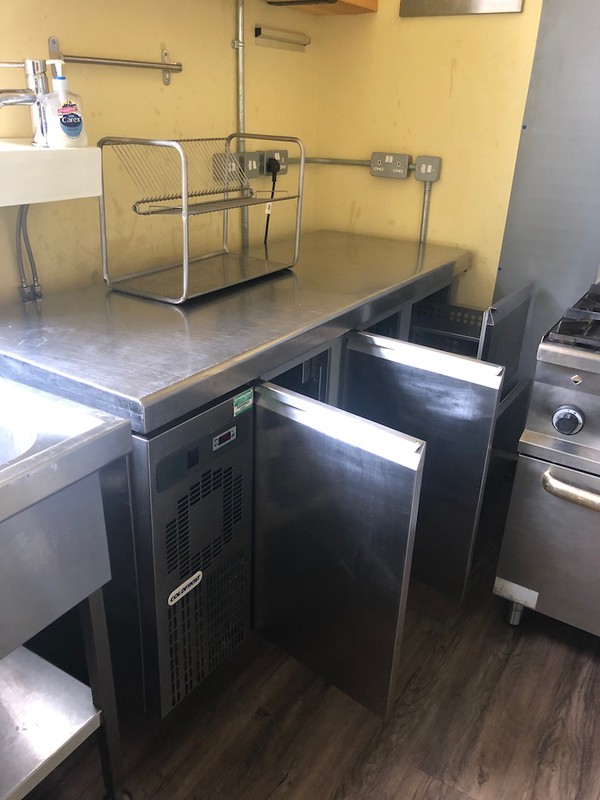 Job Lot Commercial Gas Oven, Fridge and Sink
