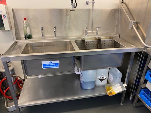 Double Sink for Dishwasher with Spray Arm