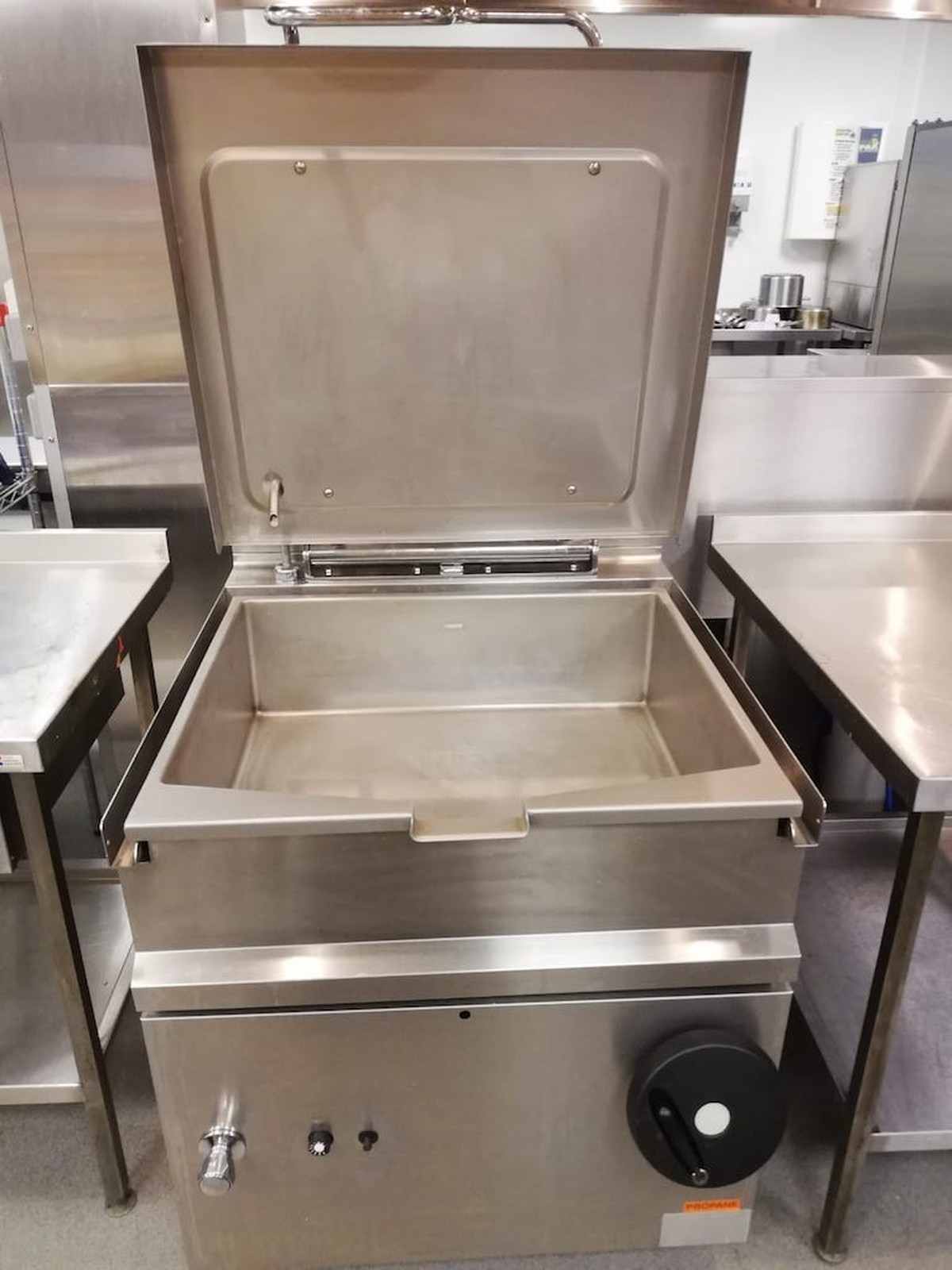 Secondhand Catering Equipment | Bratt Pans | Firex Bratt Pan Model ...