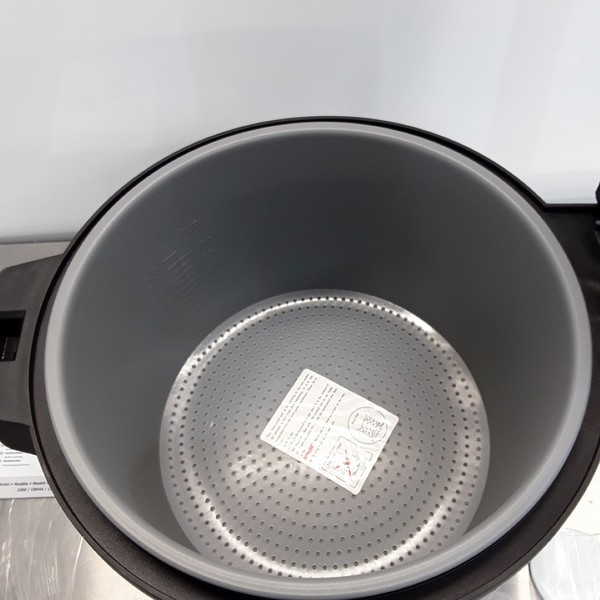 Buffalo J300 Rice Cooker 6L Buffalo J300 Rice Cooker 6L