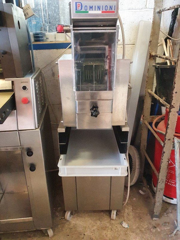 Dominioni Pasta machine